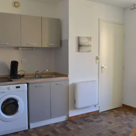 Cosy 2 Pieces, Clim Mobile, Pres De La Plage, 4 Couchages, - Fr-1-229b-84 Apartment Narbonne