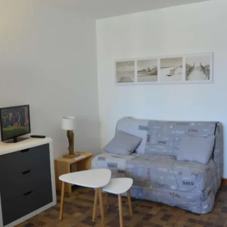Cosy 2 Pieces, Clim Mobile, Pres De La Plage, 4 Couchages, - Fr-1-229b-84 Narbonne
